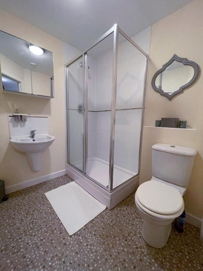 Апартаменти Station Side Penthouse Вулвергемптон Екстер'єр фото